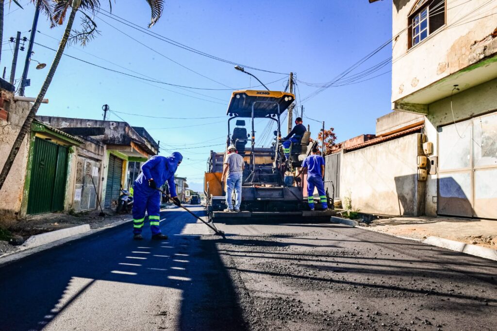 Itaboraí avança com obras de pavimentação em Vila Brasil 165 Itaborai avanca com obras de pavimentacao em Vila Brasil 2