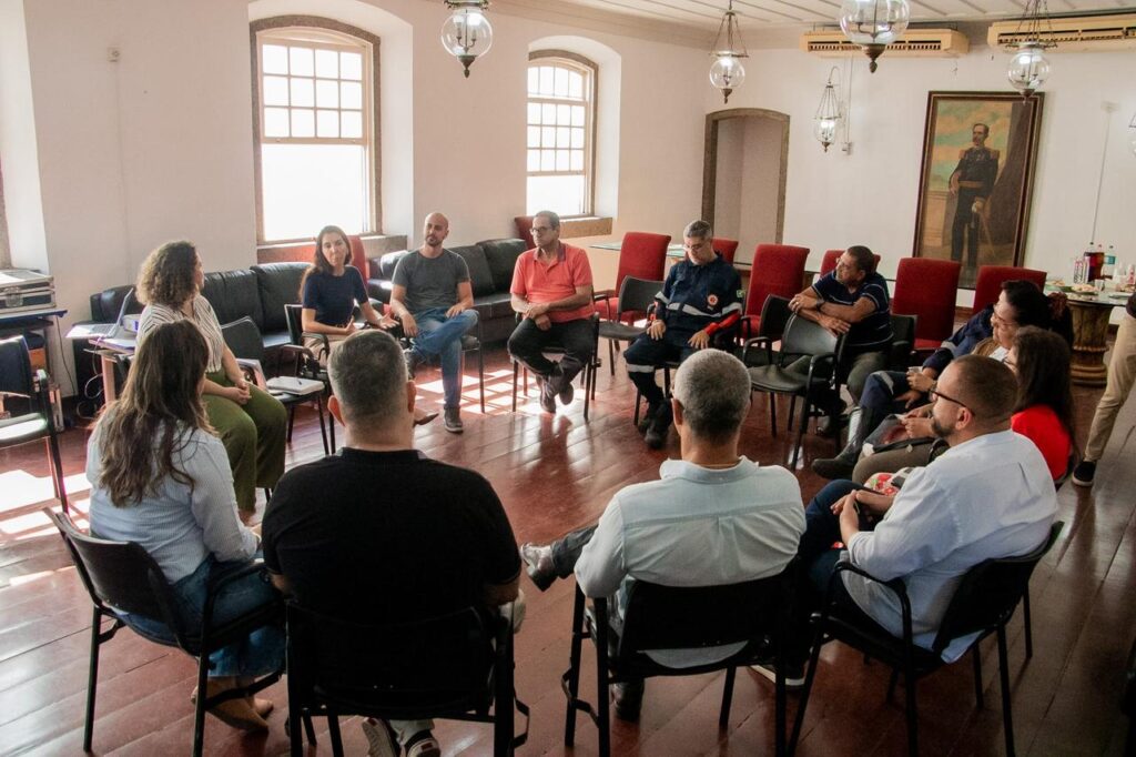 Roda de conversa fortalece integração entre SAMU e rede de saúde mental em Itaboraí 165 Roda de conversa fortalece integracao entre SAMU e rede de saude mental em Itaborai
