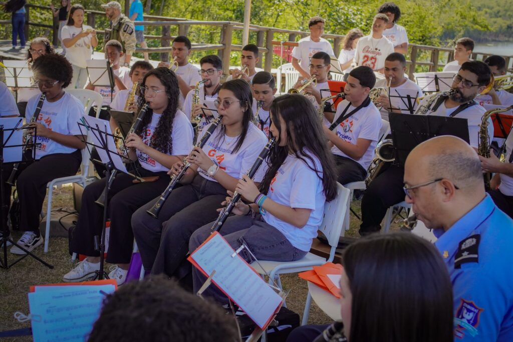 Banda da Guarda Municipal de Itaboraí encanta público com concerto no Parque Paleontológico 172 Banda da Guarda Municipal de Itaborai encanta publico com concerto no Parque Paleontologico