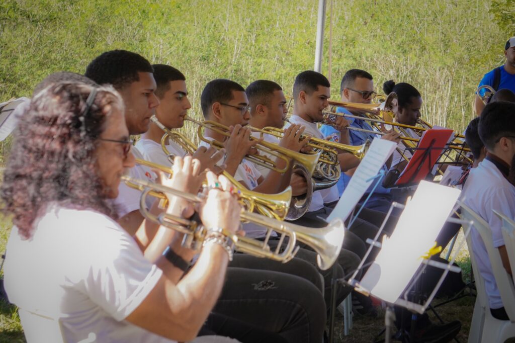 Banda da Guarda Municipal de Itaboraí encanta público com concerto no Parque Paleontológico 170 Banda da Guarda Municipal de Itaborai encanta publico com concerto no Parque Paleontologico 4