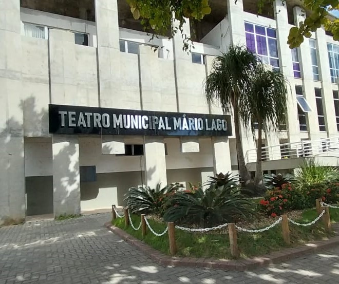 Teatro Mário Lago terá a comédia "Fim?" no próximo domingo em Saquarema 166 Fachada Mario Lago