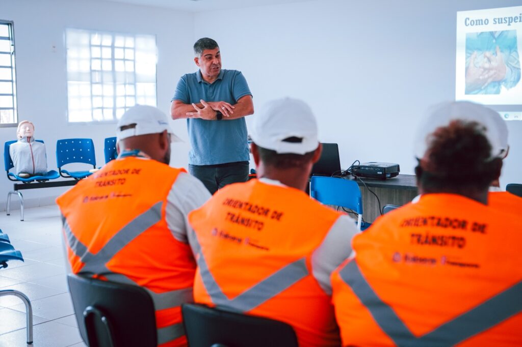 Itaboraí capacita orientadores de trânsito para atuação em situações de emergência 161 Itaborai capacita orientadores de transito para atuacao em situacoes de emergencia