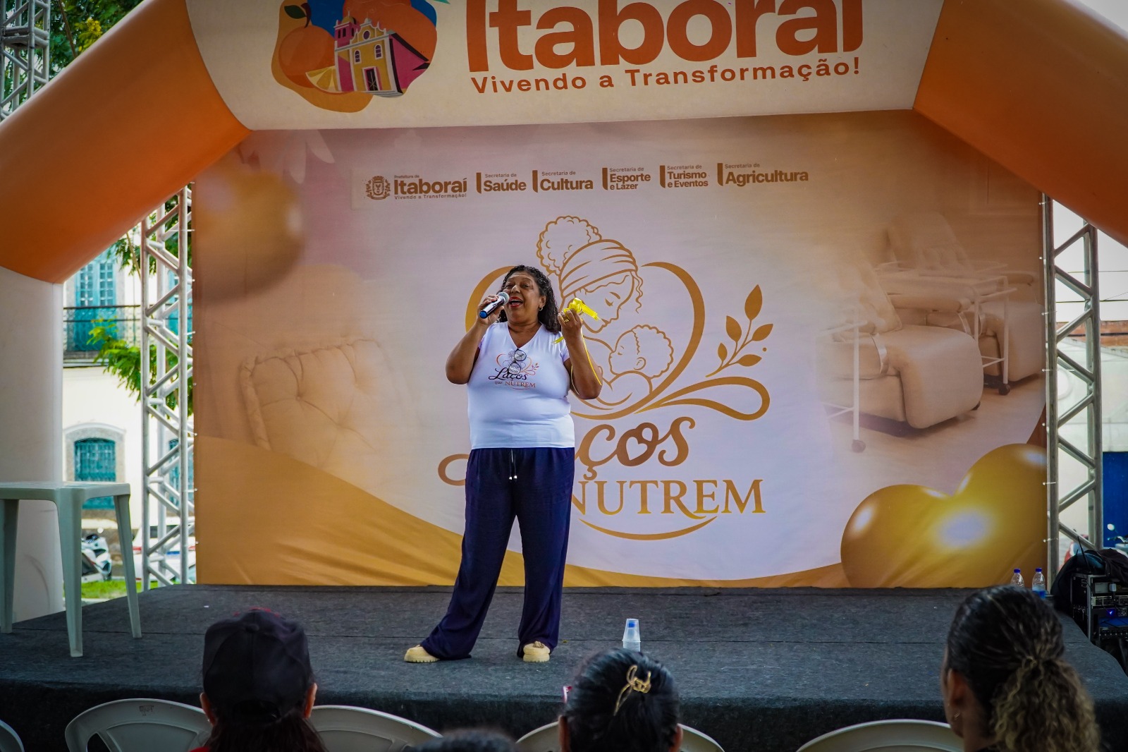 Itaboraí promove ação do Agosto Dourado para reforçar importância do aleitamento materno 172 Itaborai promove acao do Agosto Dourado para reforcar importancia do aleitamento materno 2