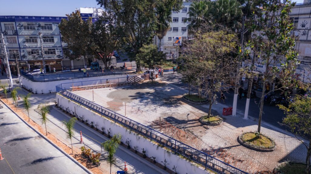Praça Prefeito Roberto Pereira dos Santos entra na fase final de revitalização no Centro de Itaboraí 176 Praca Prefeito Roberto Pereira dos Santos entra na fase final de revitalizacao no Centro de Itaborai