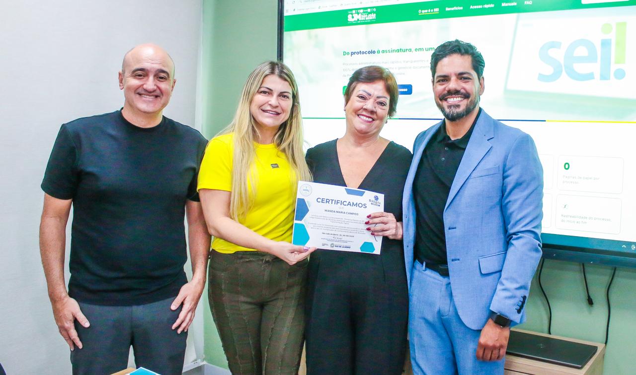 Meriti começa implantação do SEI na gestão municipal 166 foto 2 A Vice prefeita de Sao Joao de Meriti Doutora Leticia Costaparticipou do evento que iniciou a ferramenta