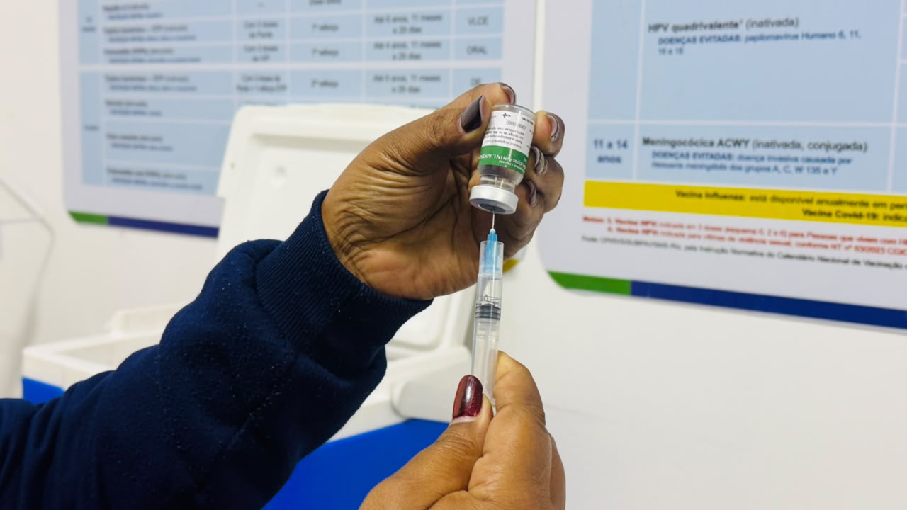 Dia D de vacinação aplica 3 mil doses em São João de Meriti 170 foto 2 Ao todo mais de 3 mil doses foram aplicadas