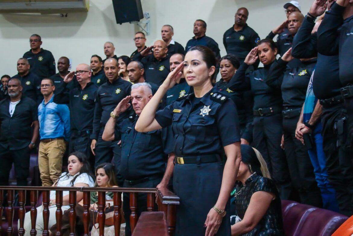 foto 2 -Osiane Santos, coordenadora da Ronda Maria da Penha da Guarda Municipal