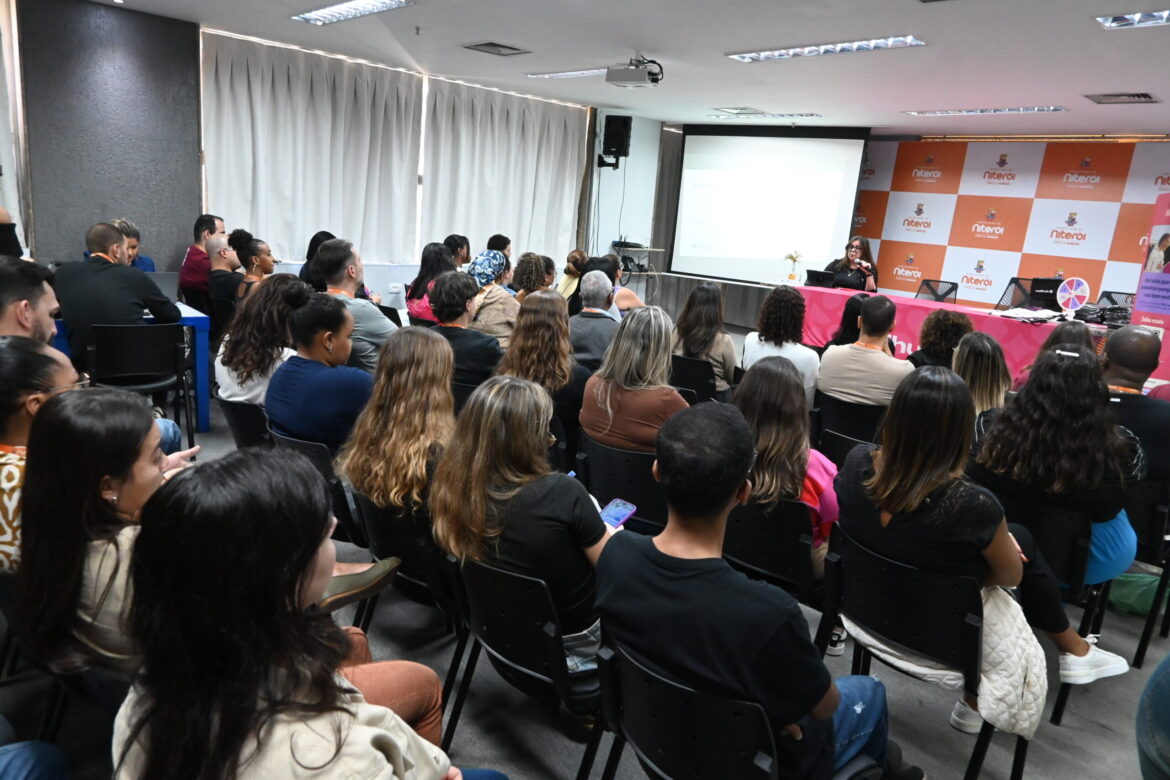 prefeitura-de-niteroi-promove-tarde-de-cuidados-pela-saude-mental-de-servidores prefeitura-de-niteroi-promove-tarde-de-cuidados-pela-saude-mental-de-servidores