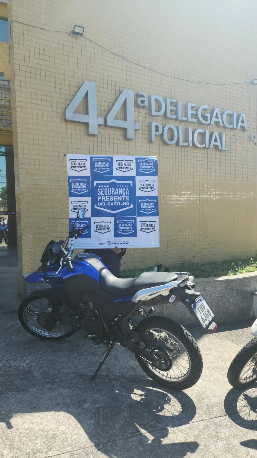 dois-suspeitos-sao-presos-dentro-do-norteshopping-apos-atirarem-contra-policiais-do-seguranca-presente-del-castilho dois-suspeitos-sao-presos-dentro-do-norteshopping-apos-atirarem-contra-policiais-do-seguranca-presente-del-castilho
