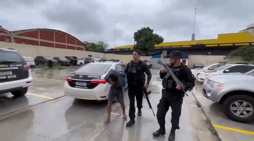 policia-civil-captura-foragido-por-roubo-de-veiculo-em-sao-goncalo policia-civil-captura-foragido-por-roubo-de-veiculo-em-sao-goncalo