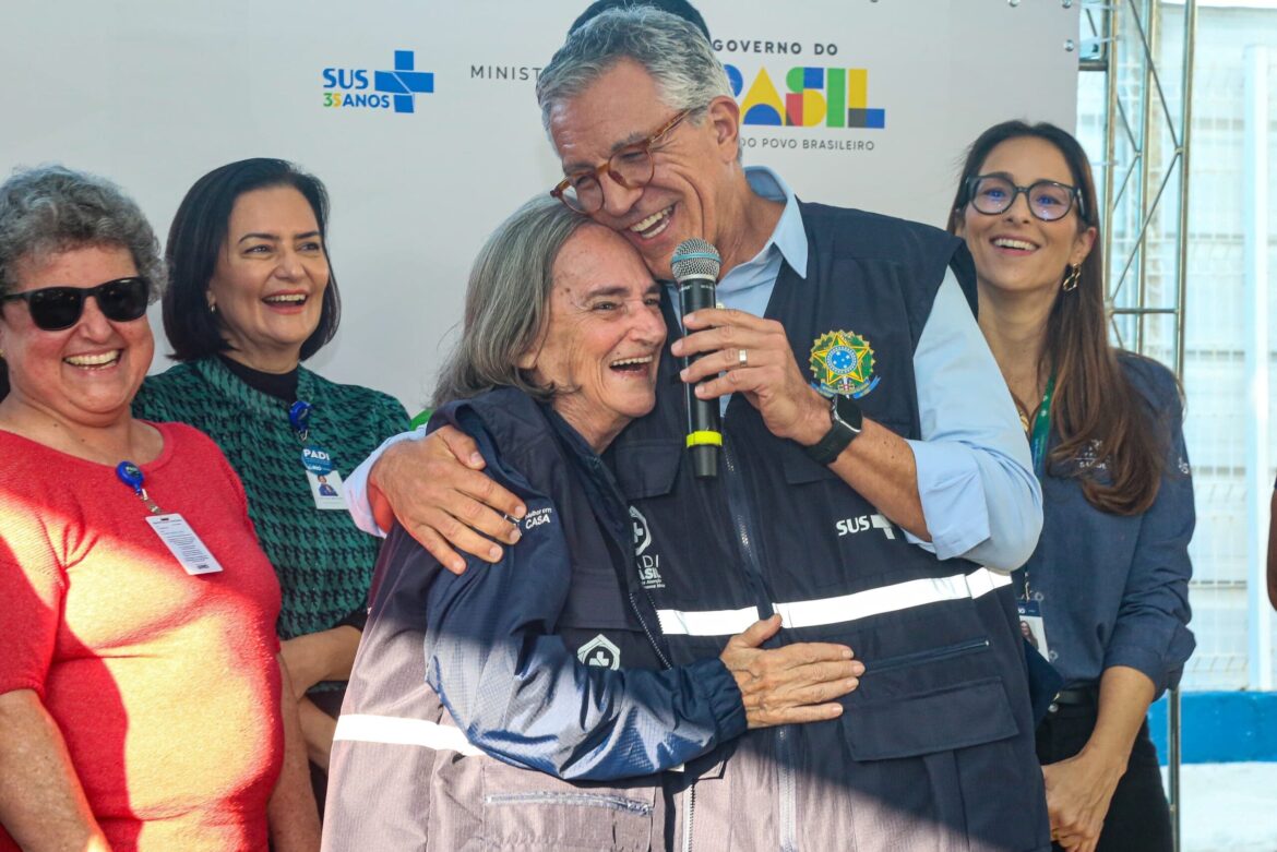 ministerio-da-saude-lanca-programa-inedito-de-cuidado-domiciliar-a-pessoa-idosa