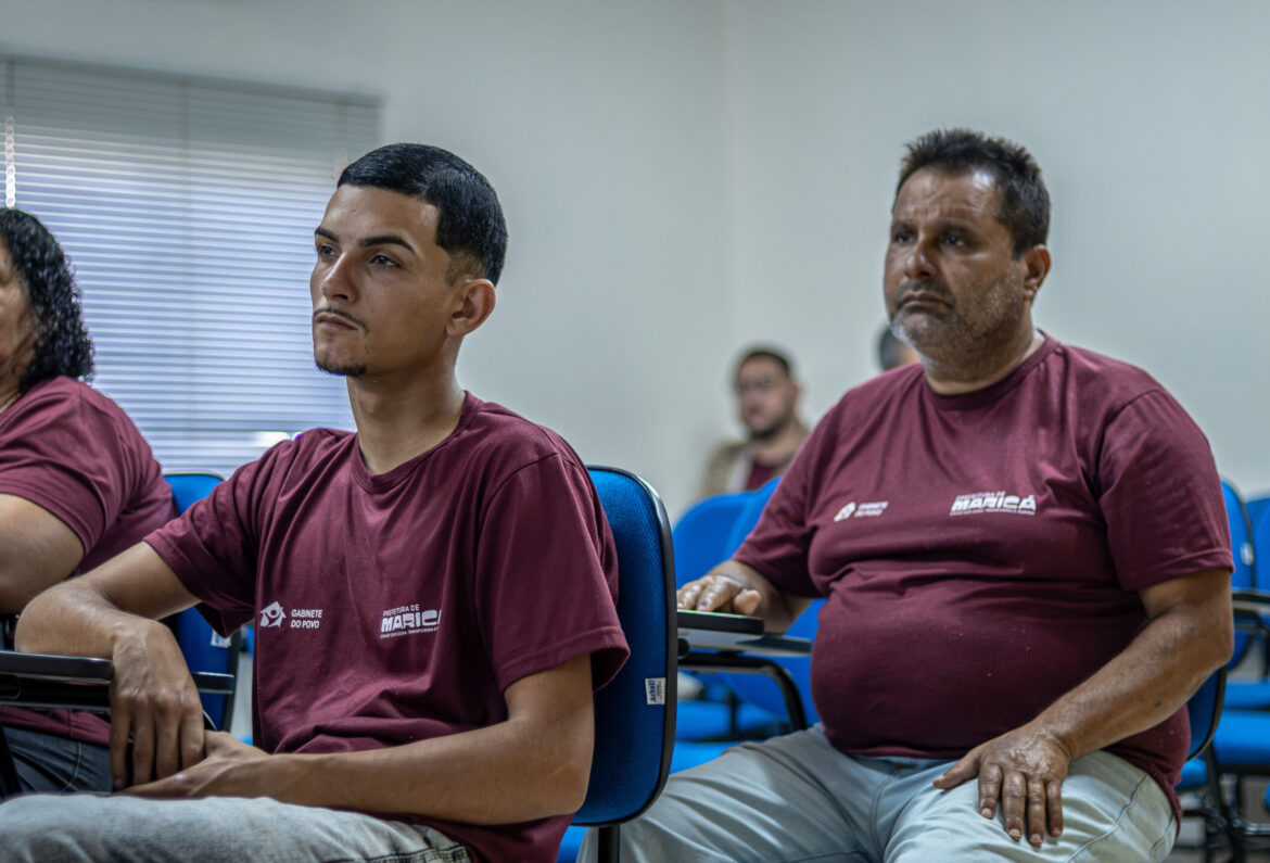 prefeitura-de-marica-capacita-equipes-para-identificar-familias-em-situacao-de-inseguranca-hidrica prefeitura-de-marica-capacita-equipes-para-identificar-familias-em-situacao-de-inseguranca-hidrica