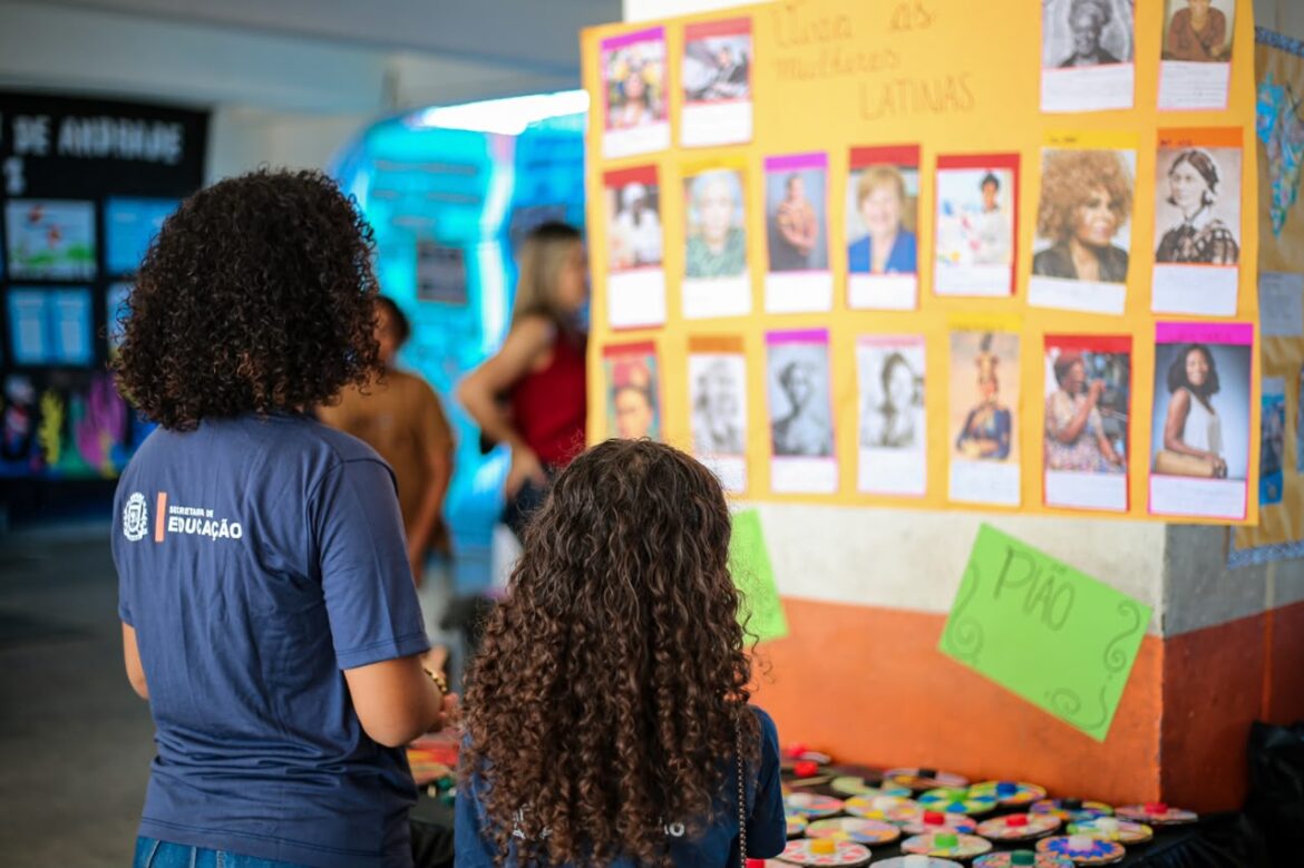 Feira Edutech encerra primeiro semestre letivo com tecnologia, ancestralidade e protagonismo estudantil em Itaboraí