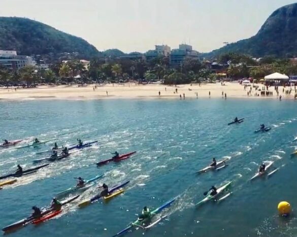 super-paddle-reune-mais-de-450-atletas-na-praia-de-sao-francisco-neste-sabado-(8)