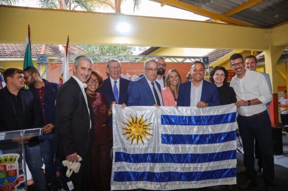 niteroi-e-uruguai-assinam-acordo-para-primeira-escola-publica-bilingue-em-portugues-e-espanhol-da-rede-municipal