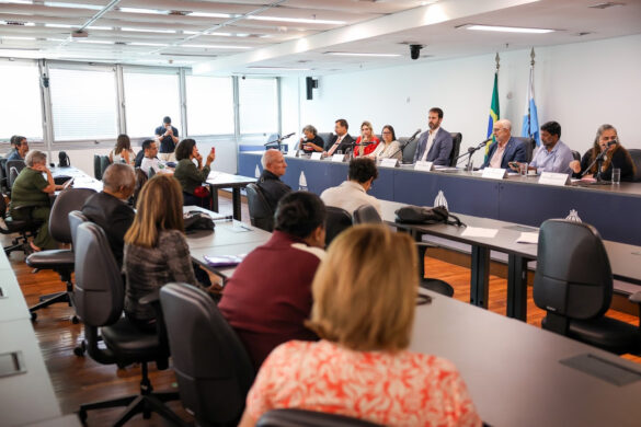 projeto-apresentado-na-alerj-quer-suspender-descontos-do-credcesta-para-servidores projeto-apresentado-na-alerj-quer-suspender-descontos-do-credcesta-para-servidores