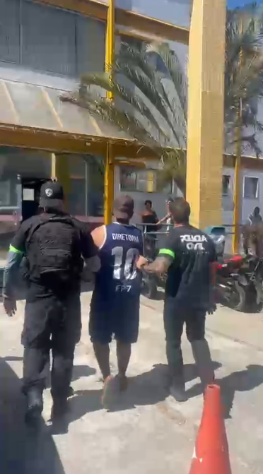 policia-civil-prende-homem-por-receptacao-em-operacao-em-macae policia-civil-prende-homem-por-receptacao-em-operacao-em-macae