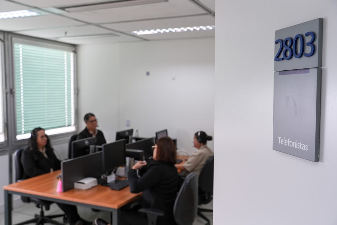 alo-alerj-completa-25-anos-conectando-o-cidadao-e-o-parlamento-fluminense alo-alerj-completa-25-anos-conectando-o-cidadao-e-o-parlamento-fluminense