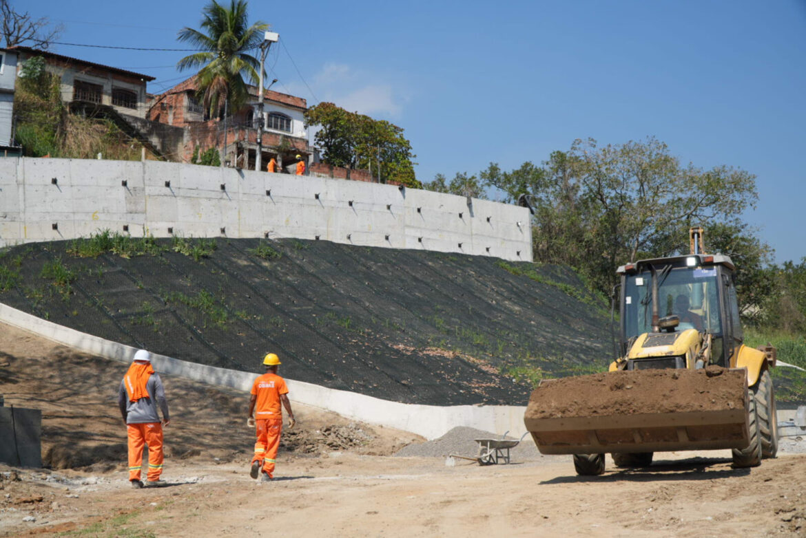 obras-de-contencao-de-encosta-no-lindo-parque-entram-na-reta-final obras-de-contencao-de-encosta-no-lindo-parque-entram-na-reta-final