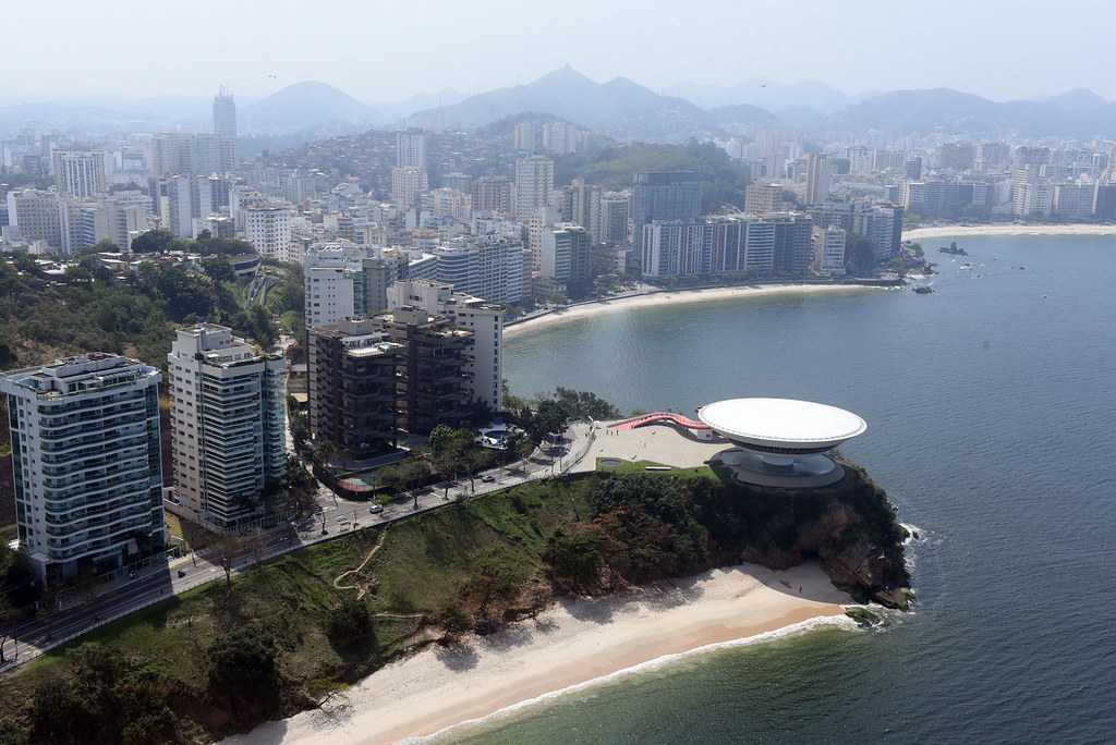 niteroi-amplia-cooperacao-internacional-em-direitos-culturais-durante-encontro-da-mercocidades-na-argentina niteroi-amplia-cooperacao-internacional-em-direitos-culturais-durante-encontro-da-mercocidades-na-argentina