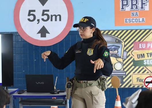 Palestra sobre Educação para o Trânsito da Polícia Rodoviária Federal