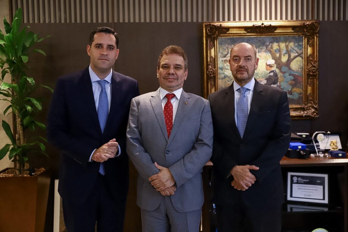 estado-e-uniao-firmam-parceria-para-ampliar-seguranca-e-fortalecer-retomada-de-territorios-no-rio estado-e-uniao-firmam-parceria-para-ampliar-seguranca-e-fortalecer-retomada-de-territorios-no-rio