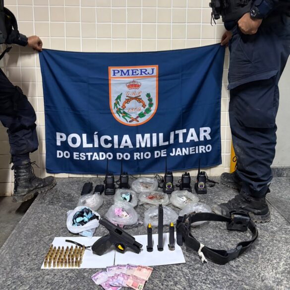 policia-militar-prende-tres-homens-por-trafico-de-drogas-em-santa-barbara policia-militar-prende-tres-homens-por-trafico-de-drogas-em-santa-barbara